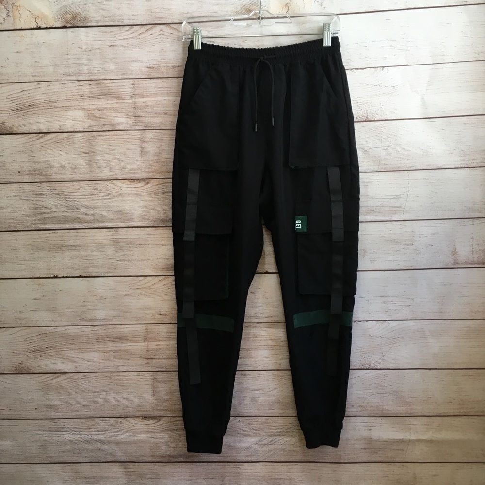 SHEIN GET INSPIRED CARGO JOGGER PANTS IN BLACK